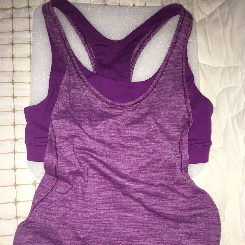 Lululemon racerback tank w/reflective stripes.